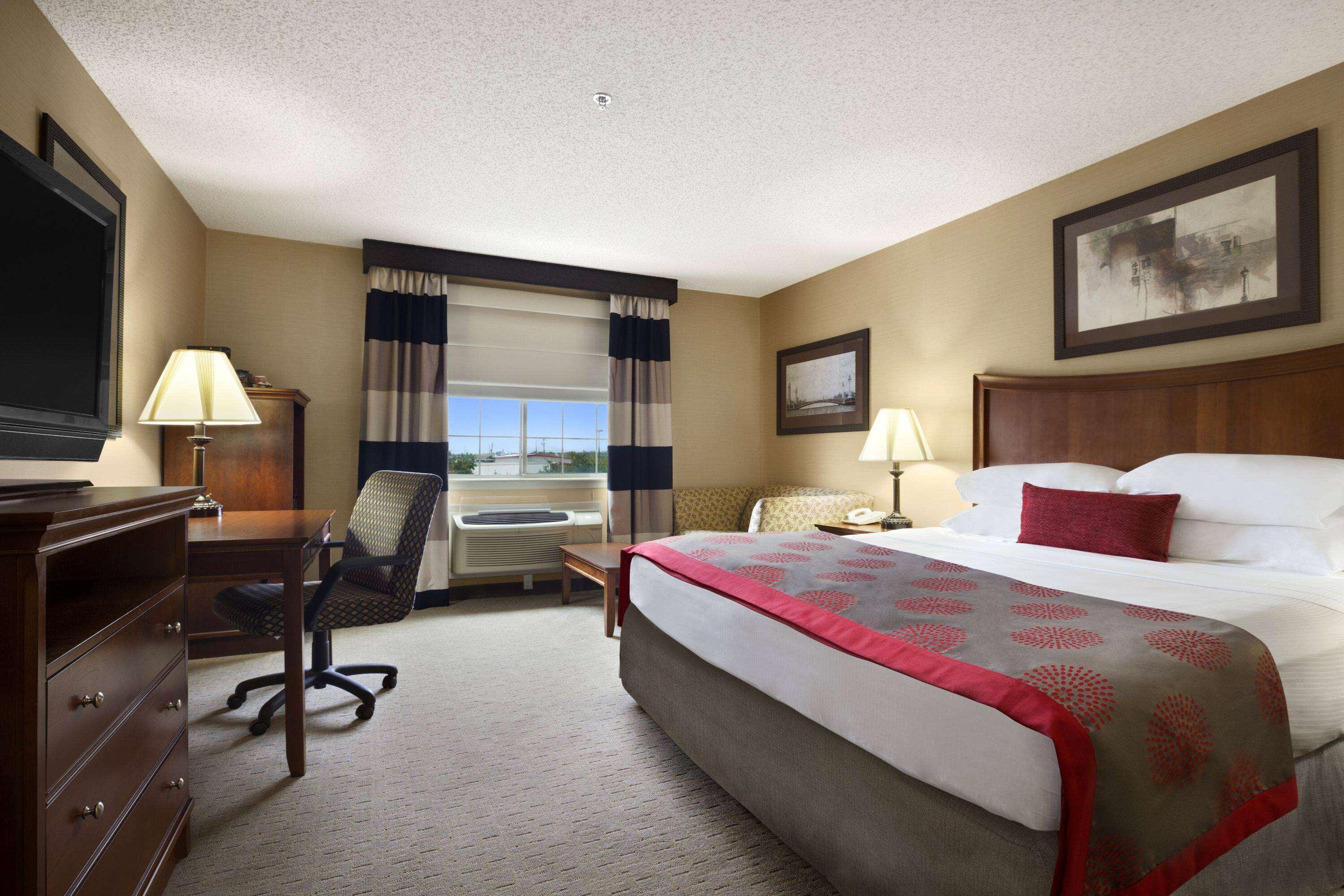 Hotel Ramada By Wyndham Del Rio Esterno foto
